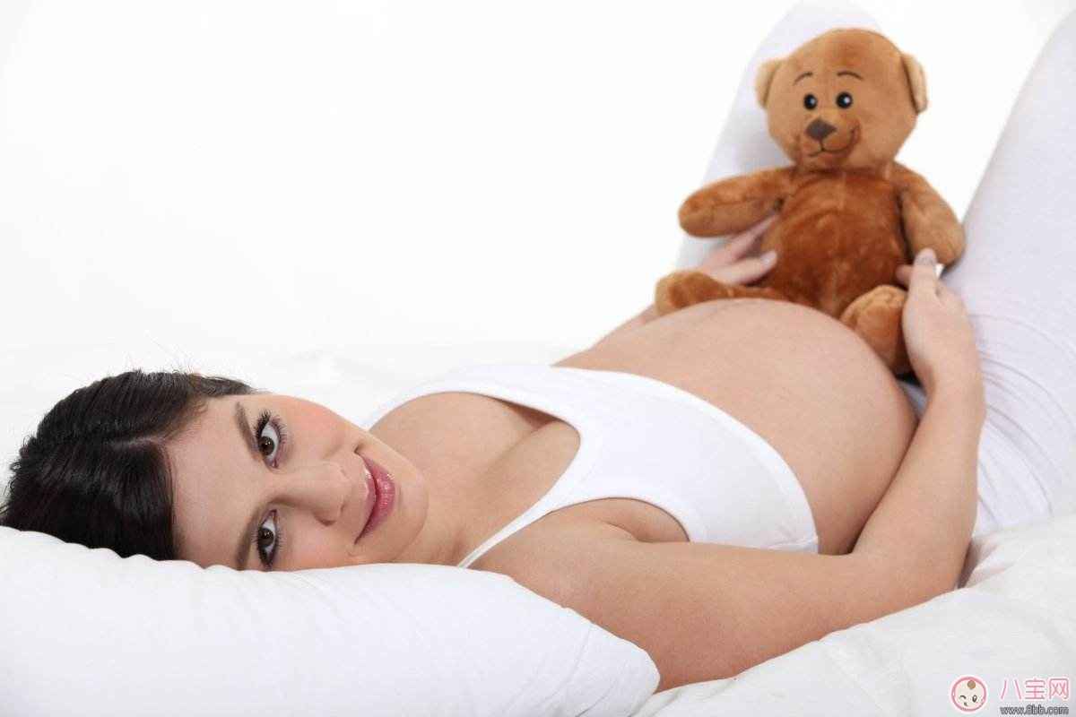 孕晚期羊水早破的原因 羊水早破可以顺产吗